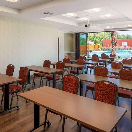 Wyndham Garden Redwood Valley - Ukiah エクステリア 写真
