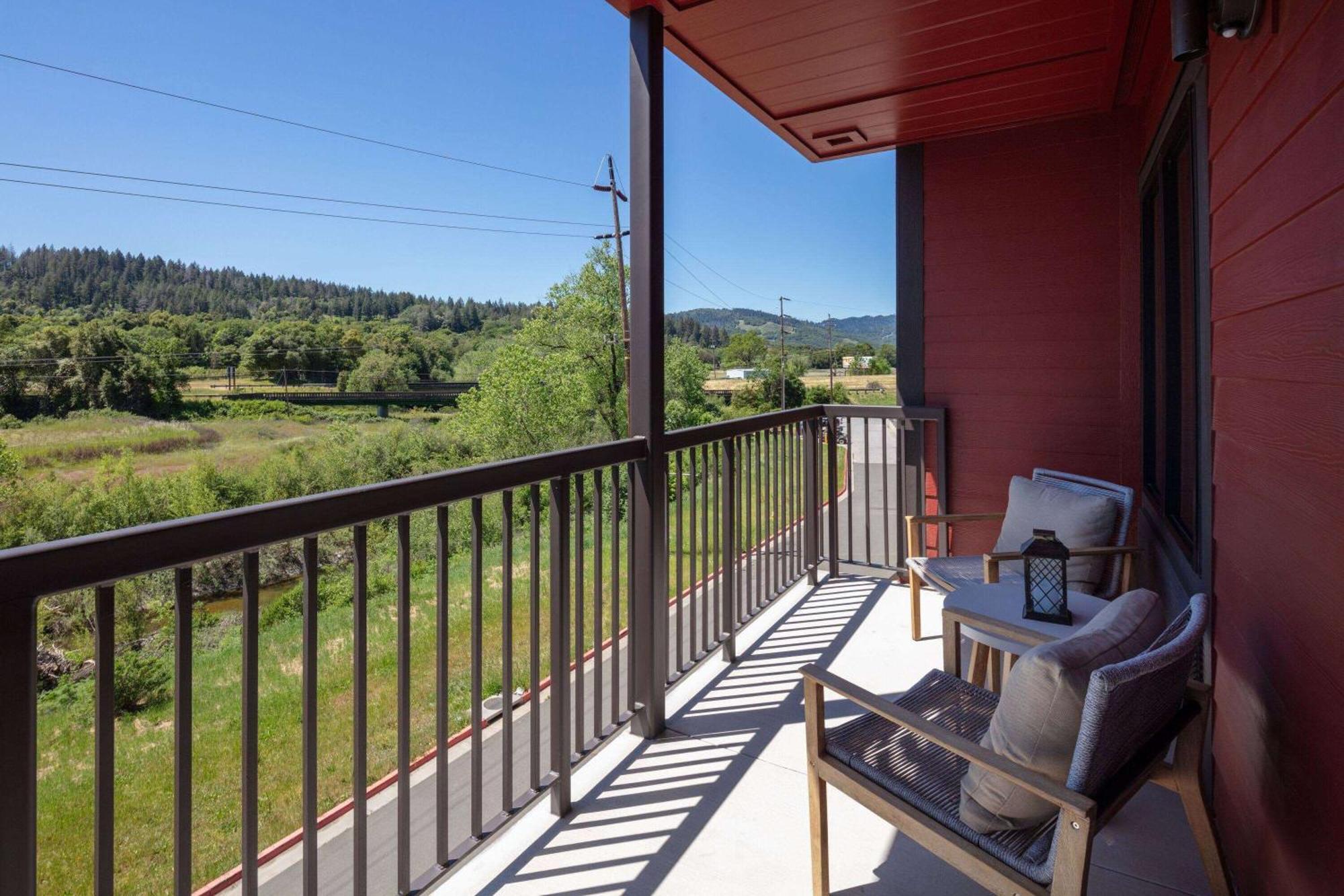 Wyndham Garden Redwood Valley - Ukiah エクステリア 写真